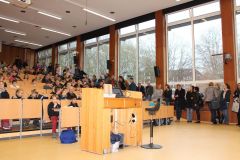 004 Hörsaal kurz vor der Begrüßung