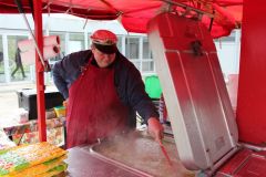 032 Aufbau der Roten Kanone