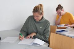 060 Bei der Korrektur